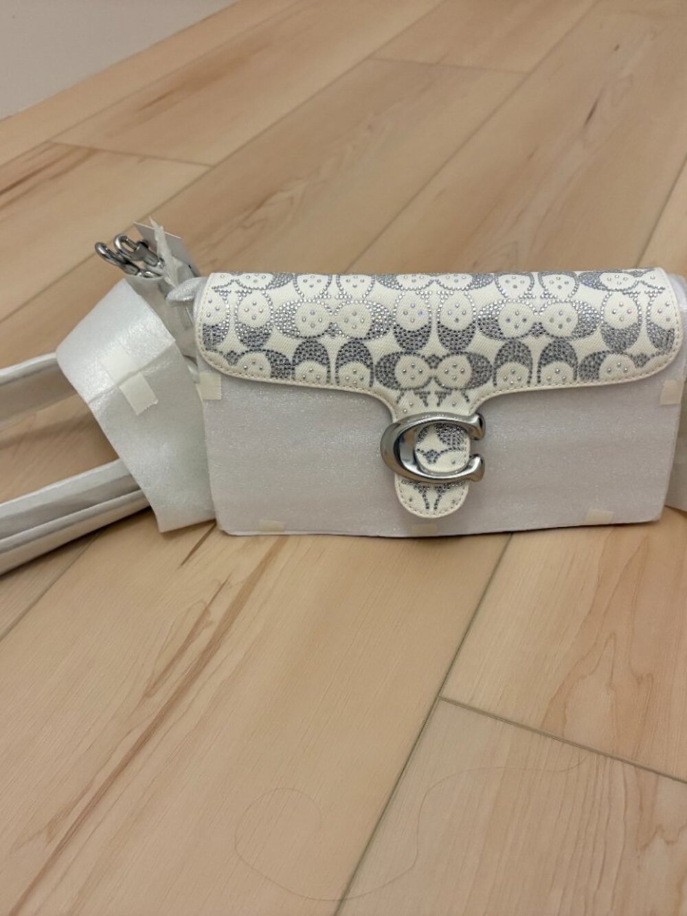 Coach Tabby 26 Shoulder Crossbody Bag Crystal Signature Denim Silver/White
